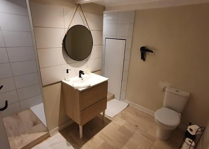 Apartamento Cosy Avec Parking Et Entrée Autonome